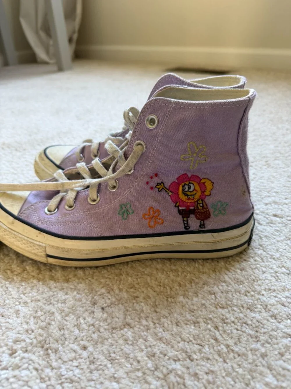 Rare Spongebob Embroidered Lavendar Converse